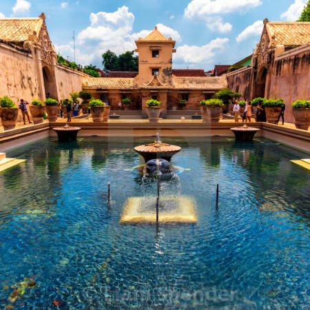 12-Day Indonesia Motorbike Tour from Yogyakarta to Bali Volcanoes