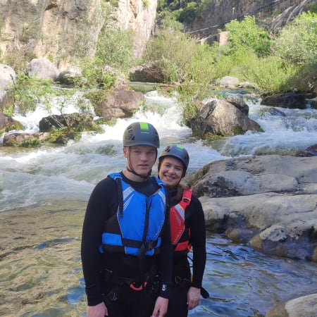 4-Hour Cetina River Extreme Canyoning with Gubavica Waterfall Abseil