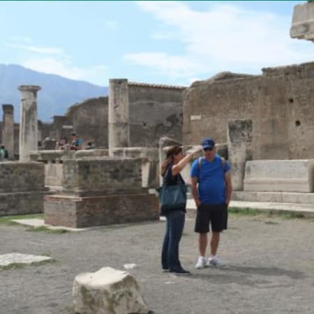 2-Hour Pompeii Walking Tour with the Forum and House of the Vettii