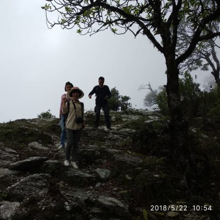 6-Hour Private Hiking Tour to Australian Camp and Dhampus