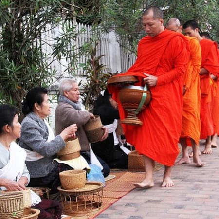 3-Day Luang Prabang Tour with Pak Ou Cave and Kuang Si Waterfall