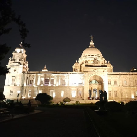 7-Hour Kolkata City Tour with Flower Market and Victoria Memorial