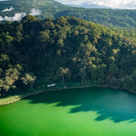 1-Day Minahasa Highland Tour from Manado with Mahawu and Linow Lake