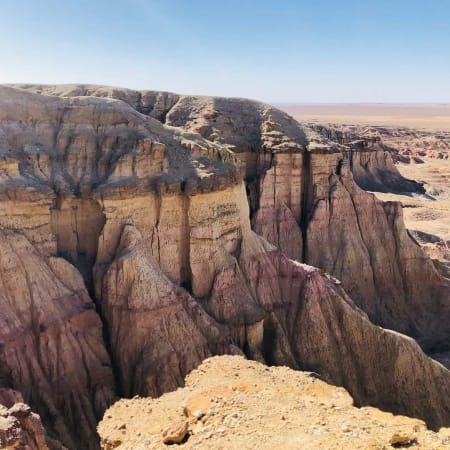 7-Day Gobi Desert Tour in Mongolia with Ger Camps and Kharkhorin