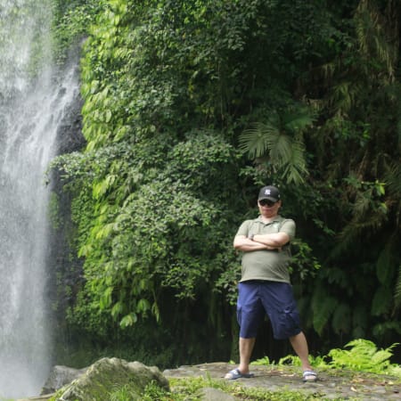 1-Day North Lombok Waterfall Trek with Bukit Selong Views