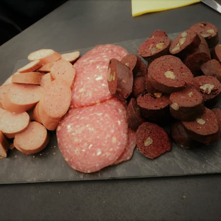 3-Hour Chocolate and Beer Tasting Tour in Brussels with Local Snacks