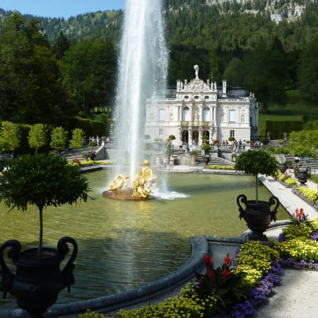 10-Hour Füssen and Oberammergau Tour from Munich with Neuschwanstein