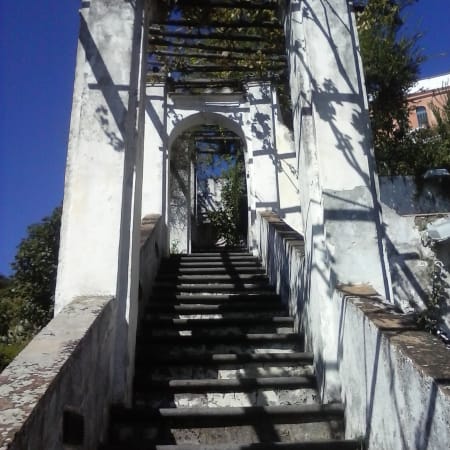 2-Hour Salerno City Tour with Garden of Minerva and San Pietro a Corte