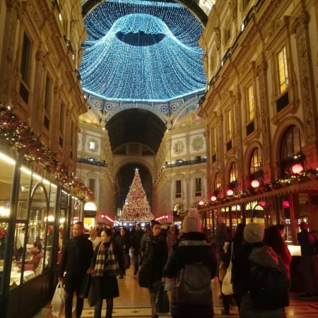 3-Hour Walking Tour of Milan with Duomo and Sforzesco Castle