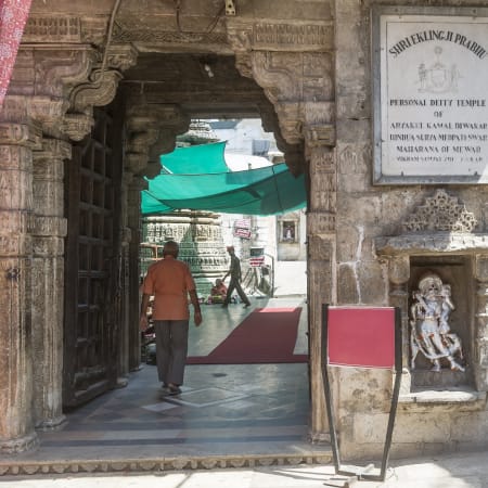 Full-Day Nathdwara, Eklingji and Haldighati Tour from Udaipur