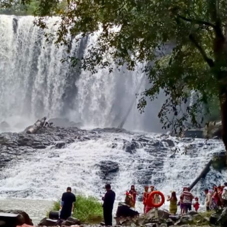 10-Day Cambodia Cultural Tour with Angkor Wat and Preah Vihear