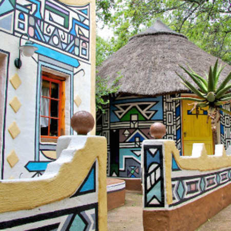 5-Hour Lesedi Cultural Tour from Johannesburg with Pan African Feast