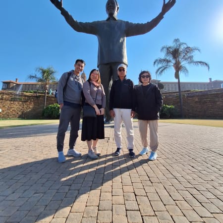 6-Hour Johannesburg and Soweto Tour with Apartheid Museum