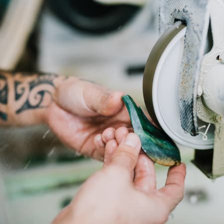 30-Minute Rotorua Jade Studio Tour with Pounamu Necklace