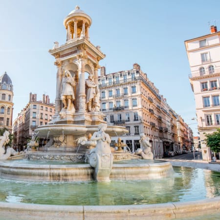 2-Hour Lyon Private Walking Tour with a Local