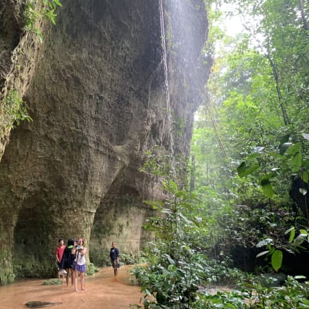 9-Hour Maruaga Caves Tour from Manaus with Waterfalls and Lunch