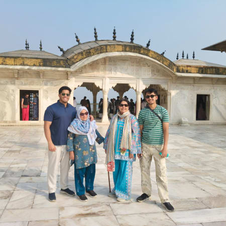10-Hour Taj Mahal Tour of Agra and Fatehpur Sikri with Agra Fort