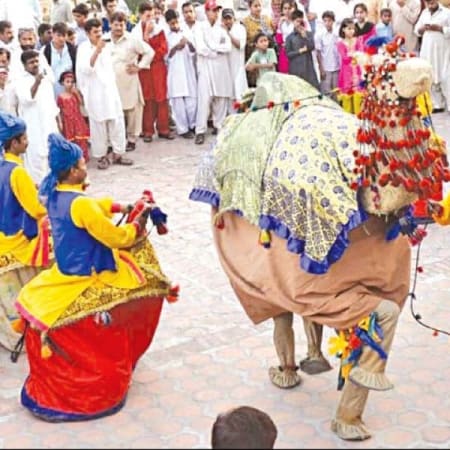 7-Day Lok Virsa Folk Festival Tour in Islamabad with Taxila