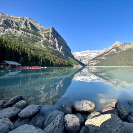 6-Hour Lake Louise and Moraine Lake Tour from Banff with Banff Town