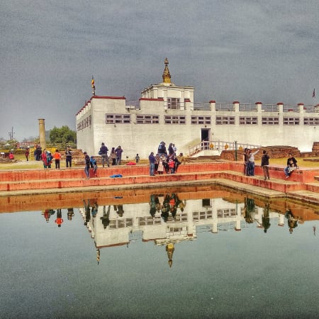 10-Day Nepal Highlights Tour with Everest Flight and Chitwan Safari