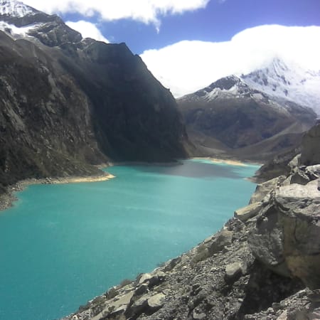 1-Day Lake Parón Hiking Tour from Huaraz for Acclimatizing