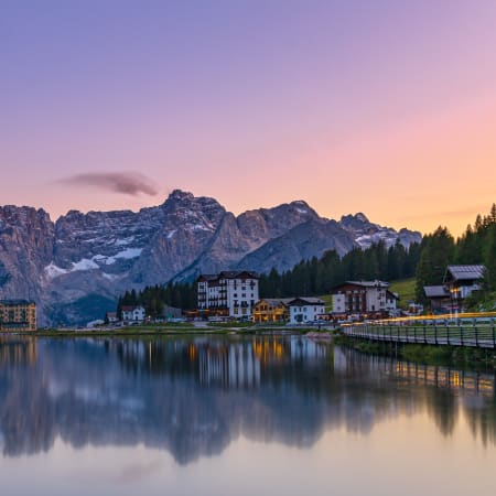 1-Day Dolomites Alpine Lakes Tour from Venice with Lake Braies