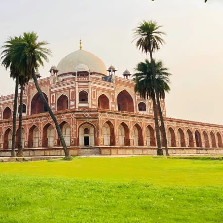 8-Day Golden Triangle Tour with Ranthambore Safari and Taj Mahal