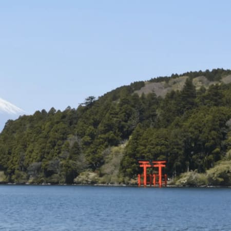 9-Hour Hakone Hachiri Hike with Lake Ashi and Edo Trail Heritage