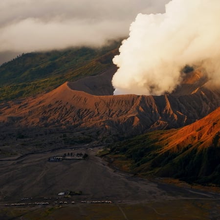 2-Day Mount Bromo Sunrise Tour from Surabaya or Malang