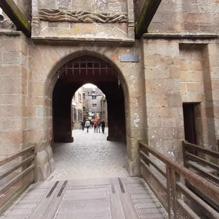 5-Hour Mont Saint Michel Tour with Abbey Visit and Quiet Village Lanes