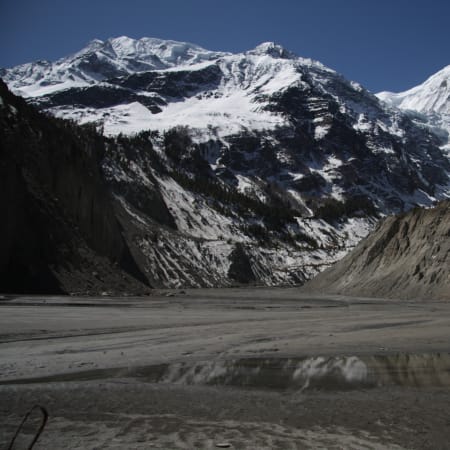 23-Day Annapurna Circuit Trek in Nepal with Tilicho Lake and Muktinath