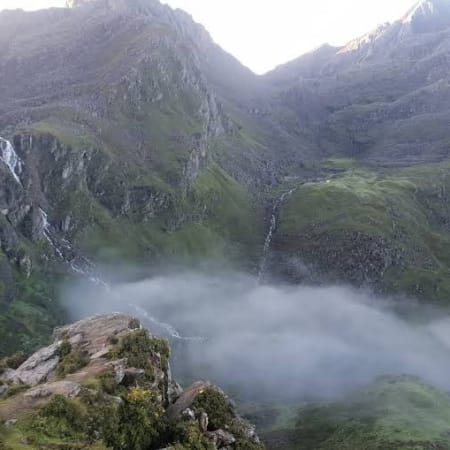7-Day Gosaikunda Trek in Langtang with Sacred Lakes and Himalayan Views