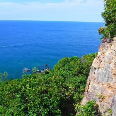 5-Day Phnom Penh and Koh Rong Sanloem Tour with Sunset Dhow Cruise