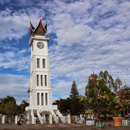 14-Day Sumatra Nature and Culture Tour with Orangutans and Lake Toba