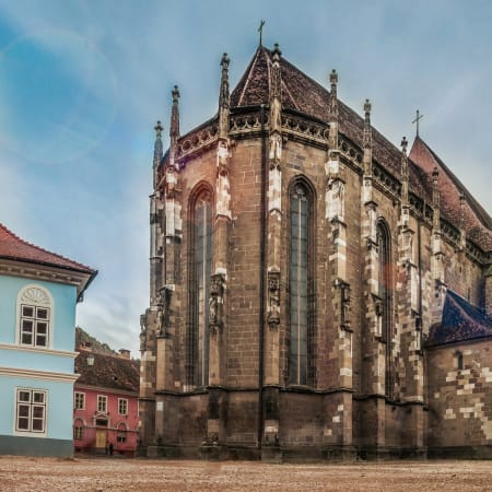 6-Day Bucegi Mountains Trekking Tour with Brașov, Sinaia and Bran