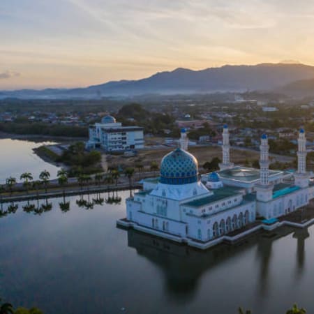 1-Day Kota Kinabalu City Tour with Mosque, Temple and Local Market