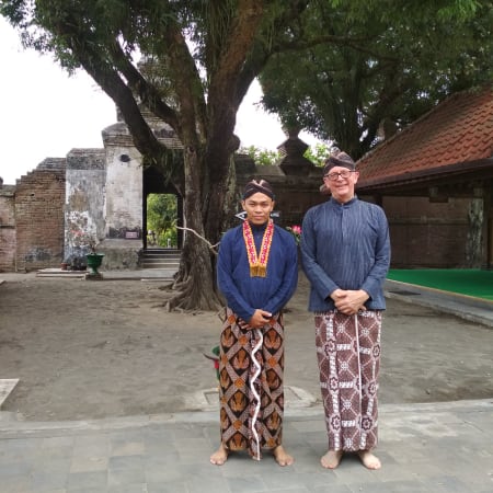 12-Hour Borobudur Sunrise and Kotagede Tour from Yogyakarta