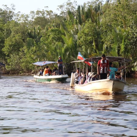 8-Hour Bongawan River Cruise in Sabah with Fireflies and Sky Mirror