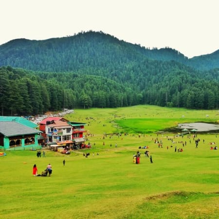 5-Day Dharamshala and Dalhousie Tour from Delhi with Bhagsu Falls