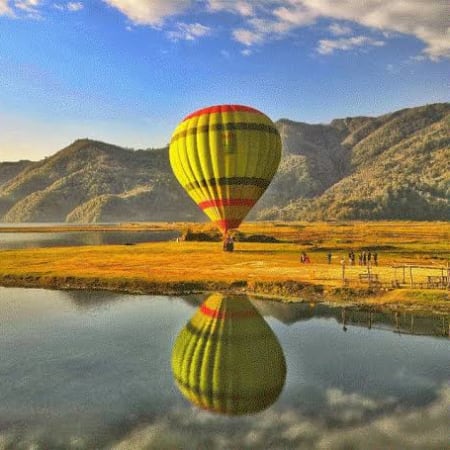 3-Hour Hot Air Balloon Ride in Pokhara with Himalayan Sunrise Views