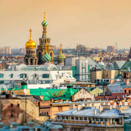 5-Hour Saint Petersburg City Tour with Customizable Attractions