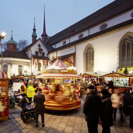 16-Hour Lucerne Christmas Markets Trip from Brescia with Bambin Jesus