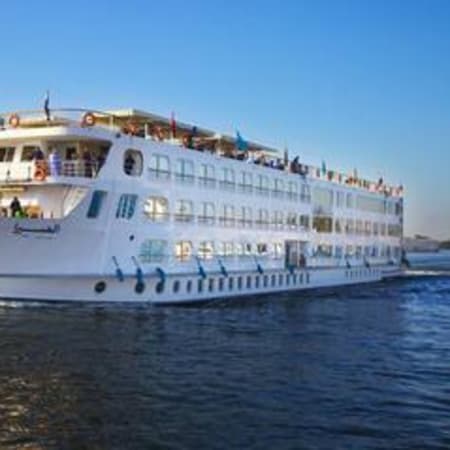 5-Day Nile Cruise Tour through Luxor and Aswan with Abu Simbel Option