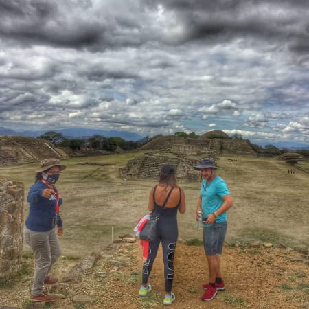 2-Day Oaxaca Culture Tour with Monte Albán and Ancestral Mezcal
