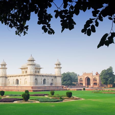 8-Day Golden Triangle Tour with Khajuraho and Varanasi in India