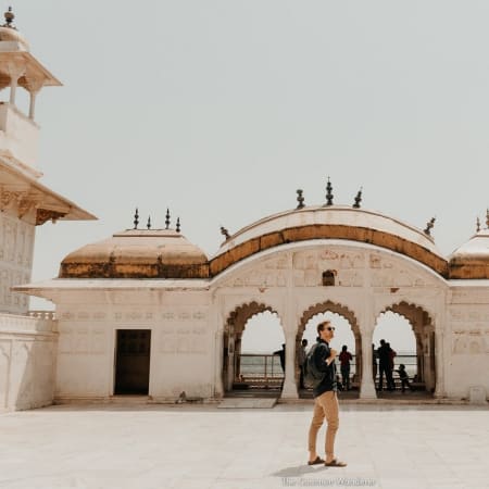 12-Hour Sunrise Taj Mahal Tour from Delhi with Agra Fort