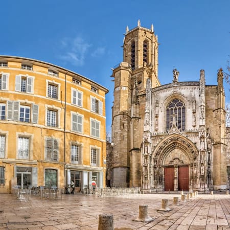 2-Hour Aix-en-Provence Private Walking Tour with a Local