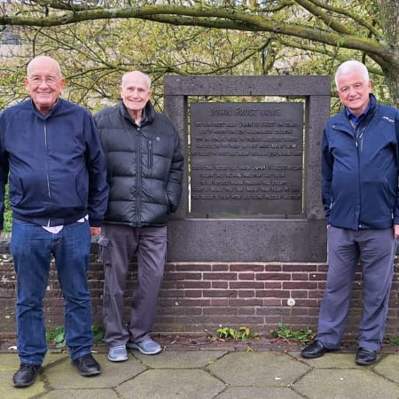 6-Hour Battle of Arnhem Car Tour with Eyewitness Stories
