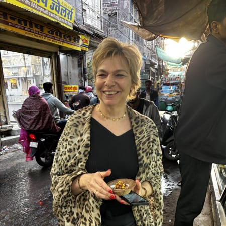 2-Hour Jodhpur Food Walk with Marwari Snacks and Local Guide
