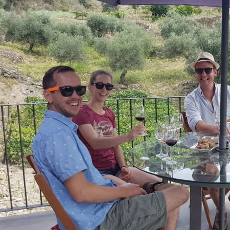 9-Hour Douro Valley Wine Tour from Porto with Lunch and River Cruise